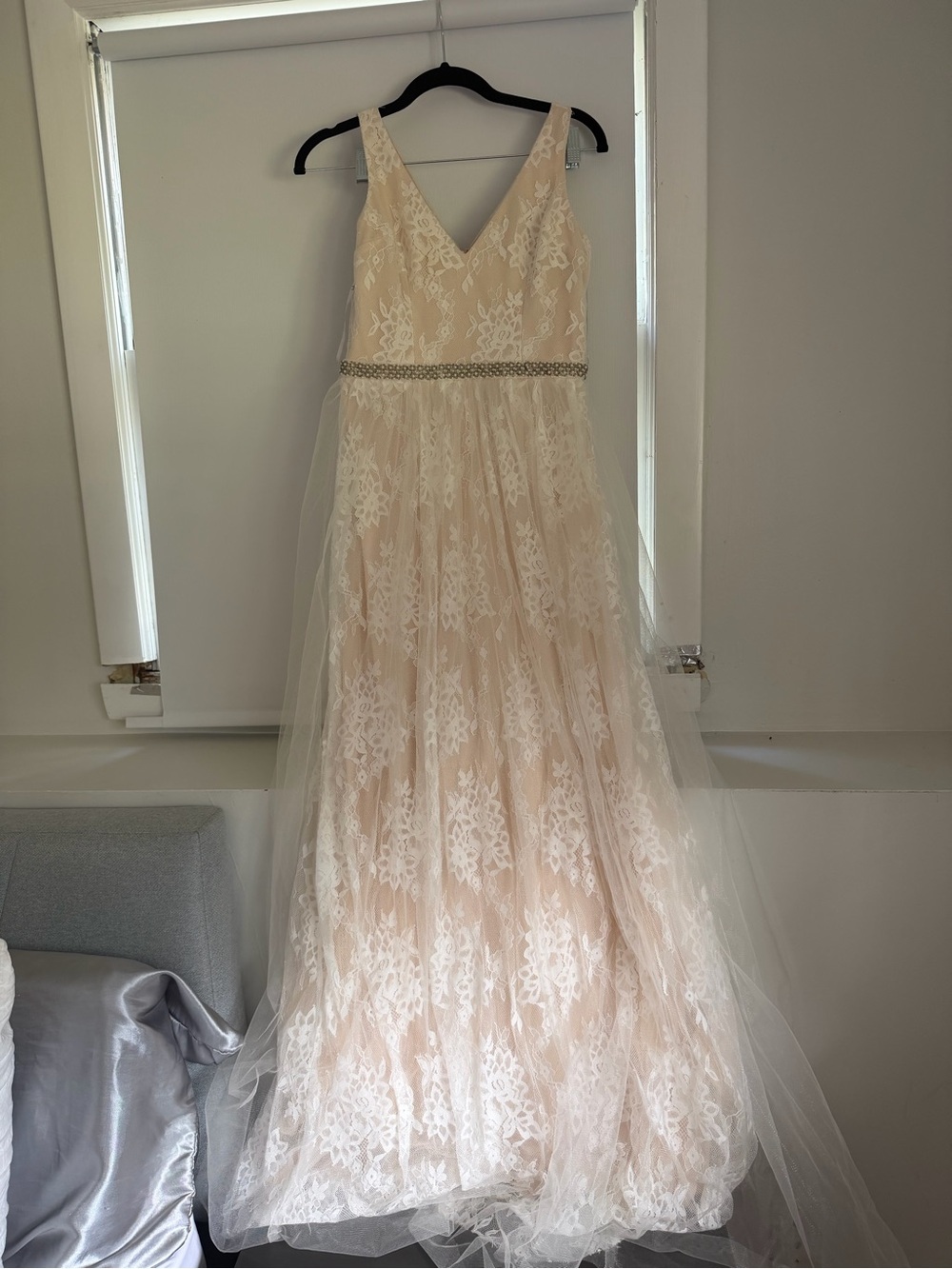 Lulu's Blush Lace V-Neck A-Line Wedding Dress